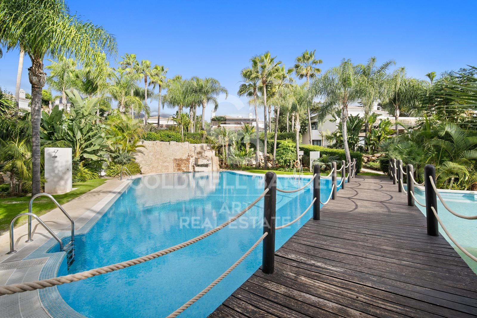 Villa à Marbella, Malaga, Espagne 5 chambres, 550 m2 No. 157645