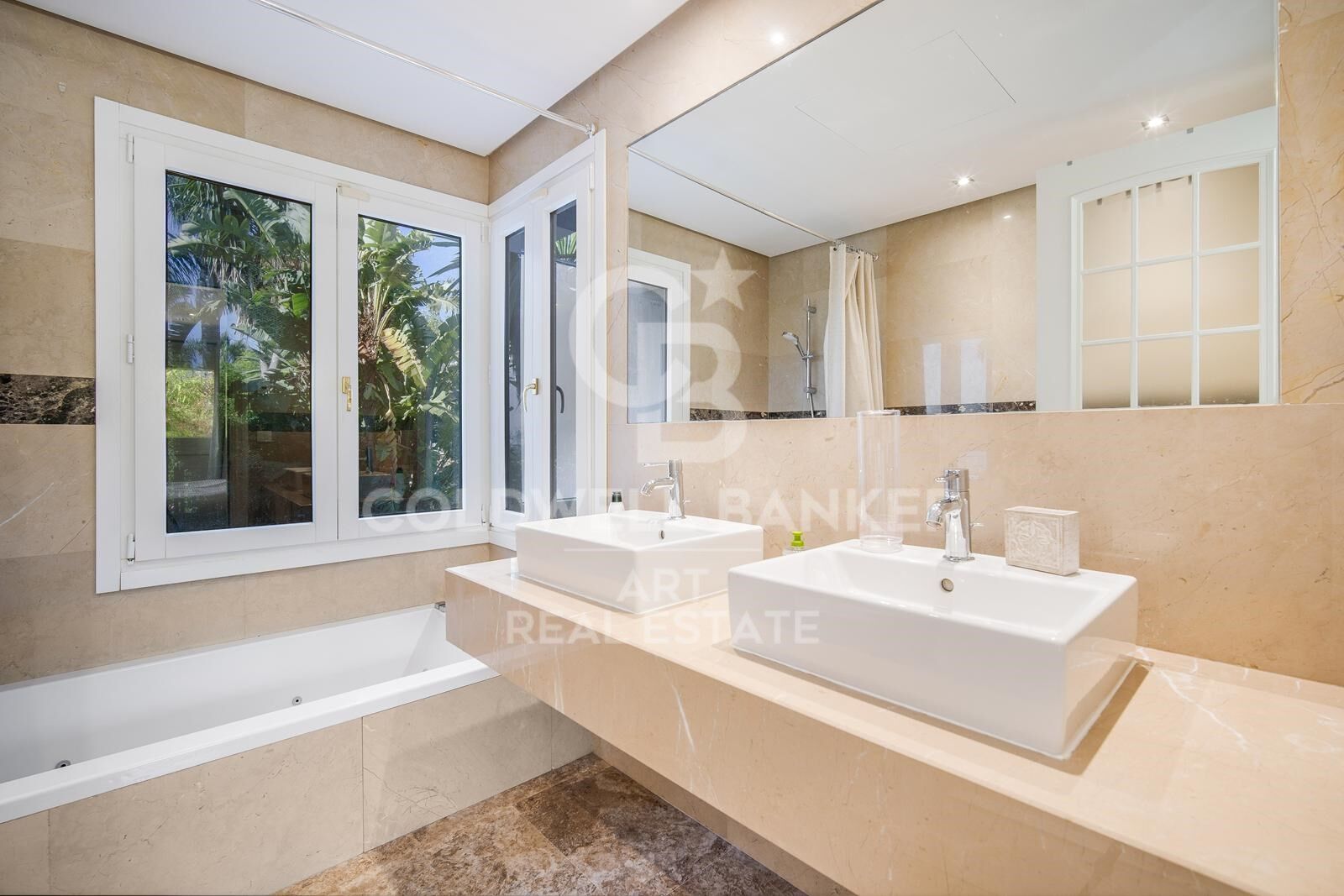 Villa à Marbella, Malaga, Espagne 5 chambres, 550 m2 No. 157645