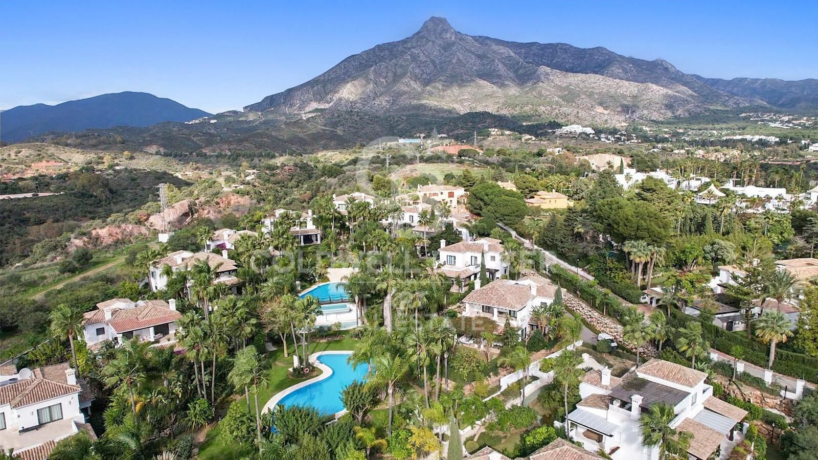 Villa à Marbella, Malaga, Espagne 5 chambres, 550 m2 No. 157645