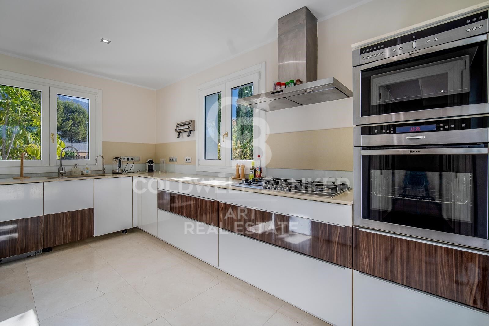 Villa à Marbella, Malaga, Espagne 5 chambres, 550 m2 No. 157645
