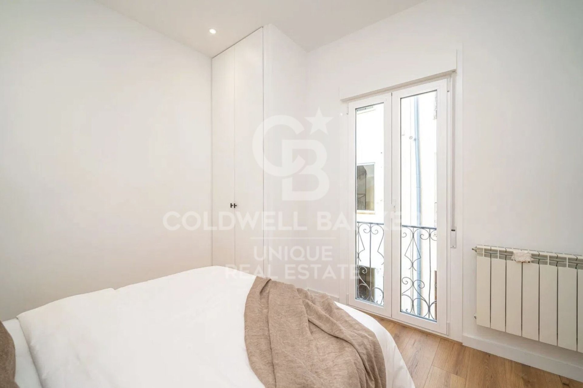 Apartment à Madrid, Espagne 4 chambres, 179 m2 No. 157641