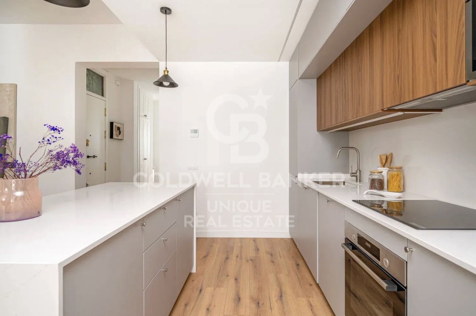 Apartment à Madrid, Espagne 4 chambres, 179 m2 No. 157641