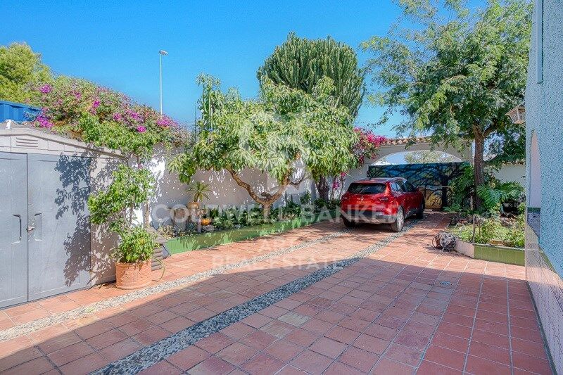 Dom w Marbella, Malaga, Hiszpania 5 sypialni, 205 mkw. nr 157644