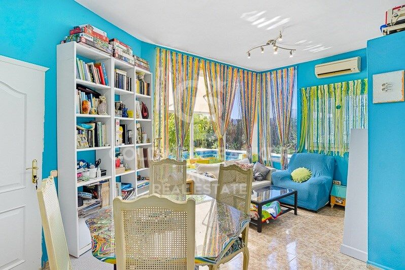 Dom w Marbella, Malaga, Hiszpania 5 sypialni, 205 mkw. nr 157644