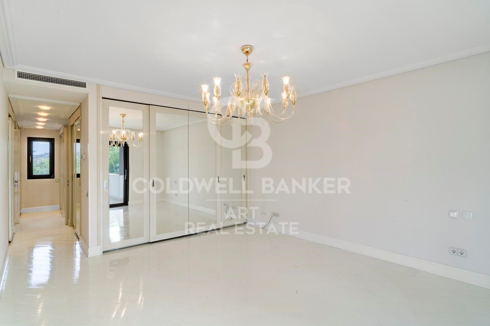 Villa in Marbella, Malaga, Spain 6 bedrooms, 555 sq.m. No. 157646