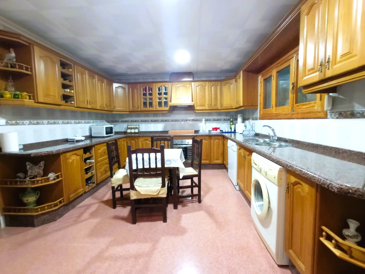Huoneisto Mutxamel, Alicante, Espanja 5 makuuhuonetta, 530 m2 No. 165120