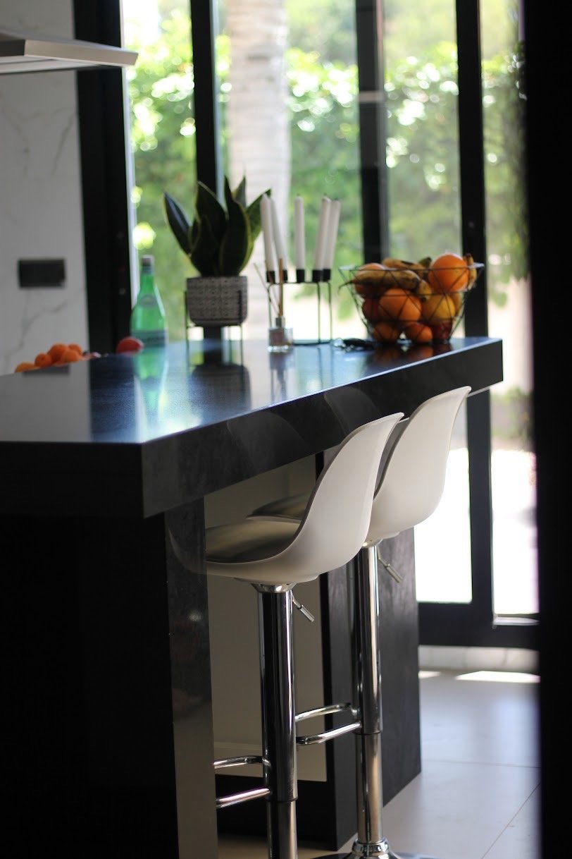 Villa in Calpe, Alicante, Spain 5 bedrooms, 420 sq.m. No. 165122