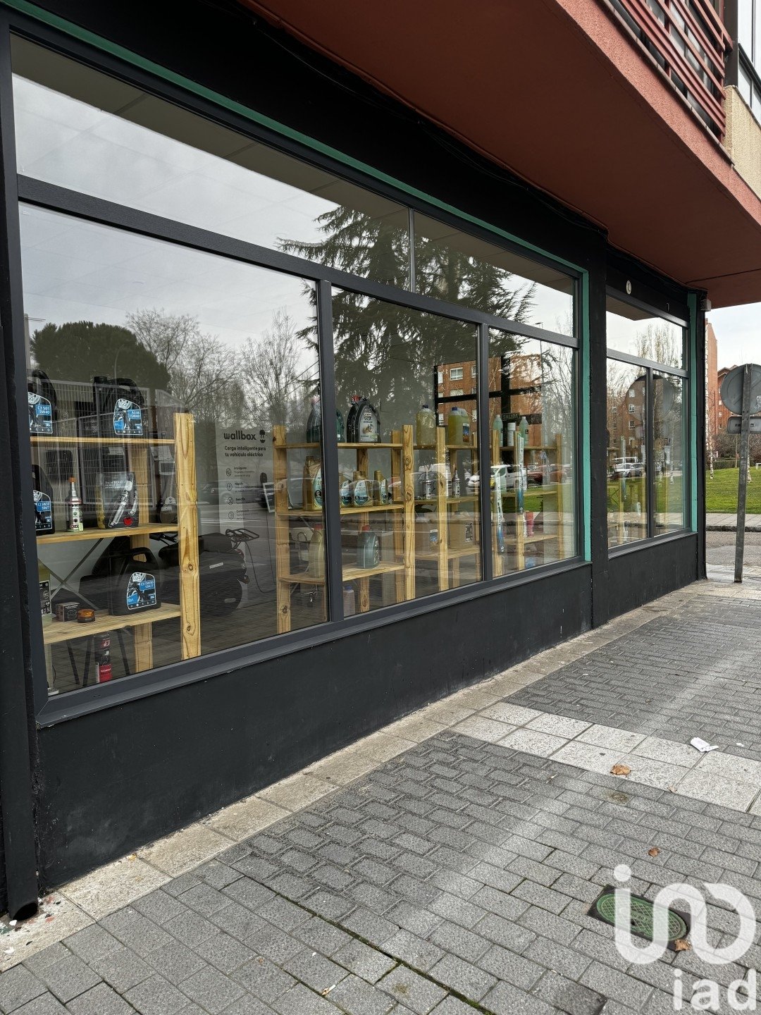 Commercial property à Leon, Espagne 76 m2 No. 173427