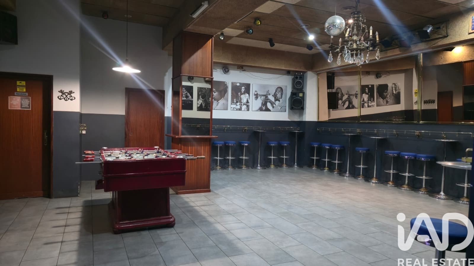 Commercial property in L'Hospitalet de Llobregat, Barcelona, Spain 103 sq.m. No. 173423
