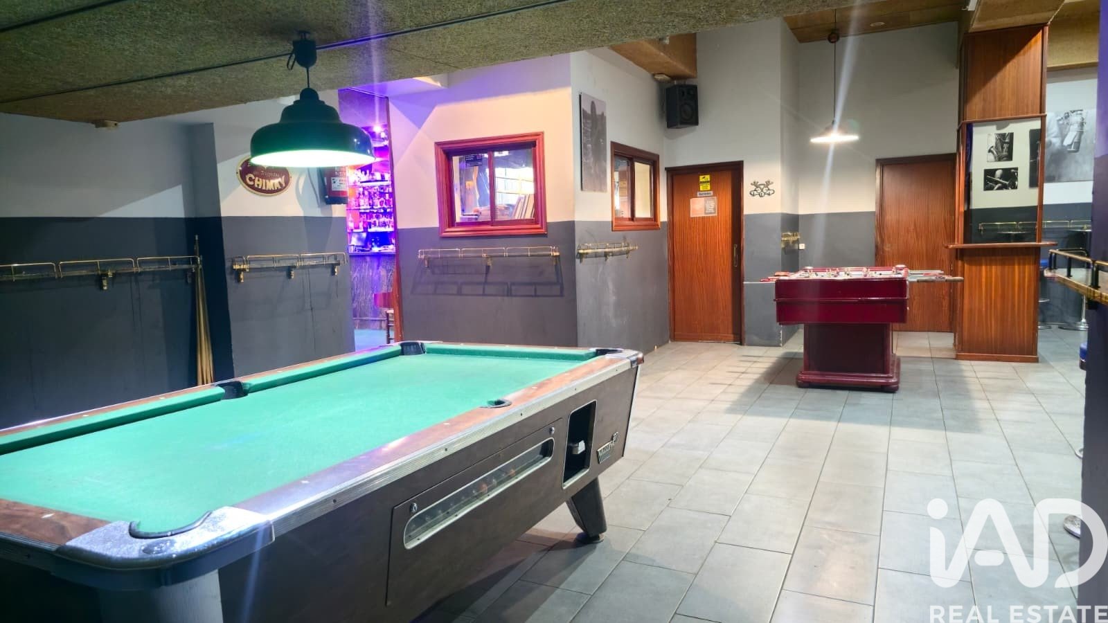 Commercial property in L'Hospitalet de Llobregat, Barcelona, Spain 103 sq.m. No. 173423