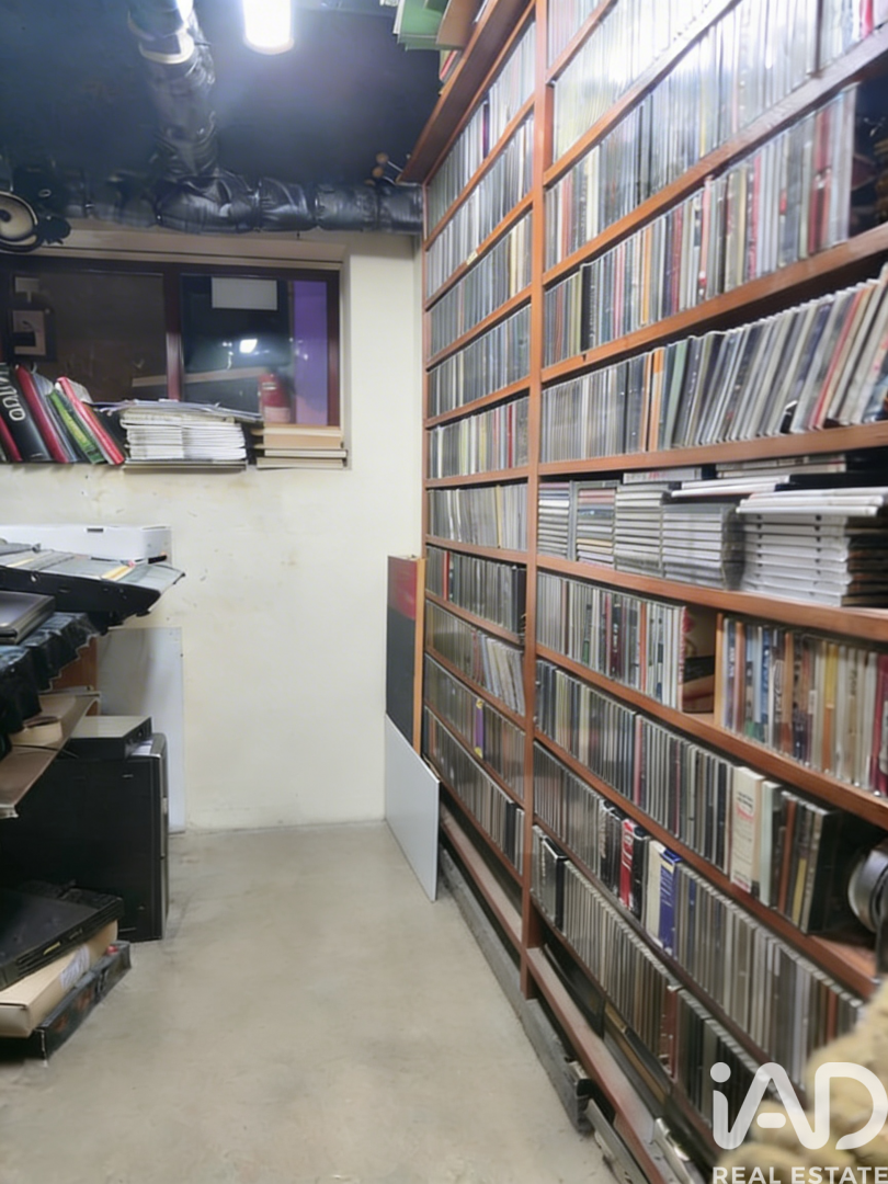 Commercial property in L'Hospitalet de Llobregat, Barcelona, Spain 103 sq.m. No. 173423