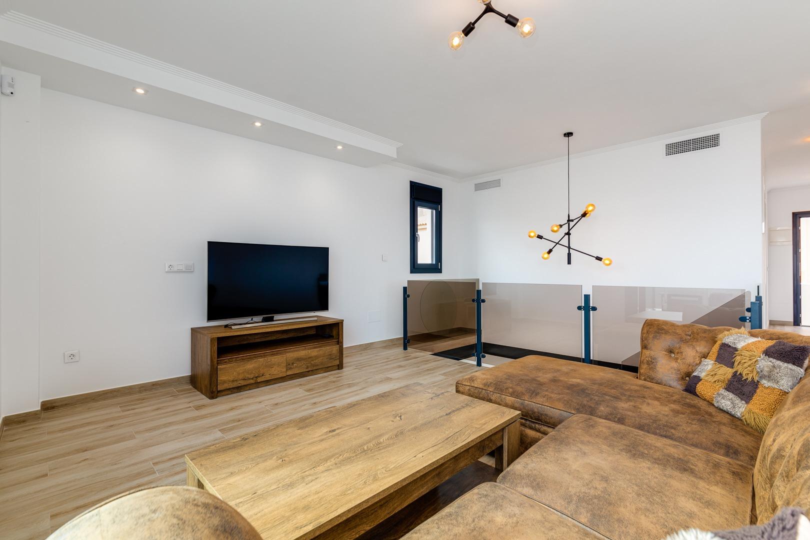 Villa à Torrevieja, Alicante, Espagne 4 chambres, 210 m2 No. 165245