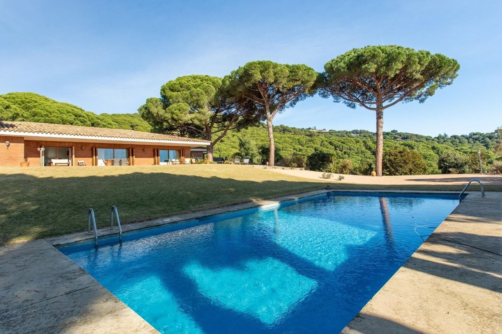 House à Sant Andreu de Llavaneres, Barcelona, Espagne 5 chambres, 495 m2 No. 148860