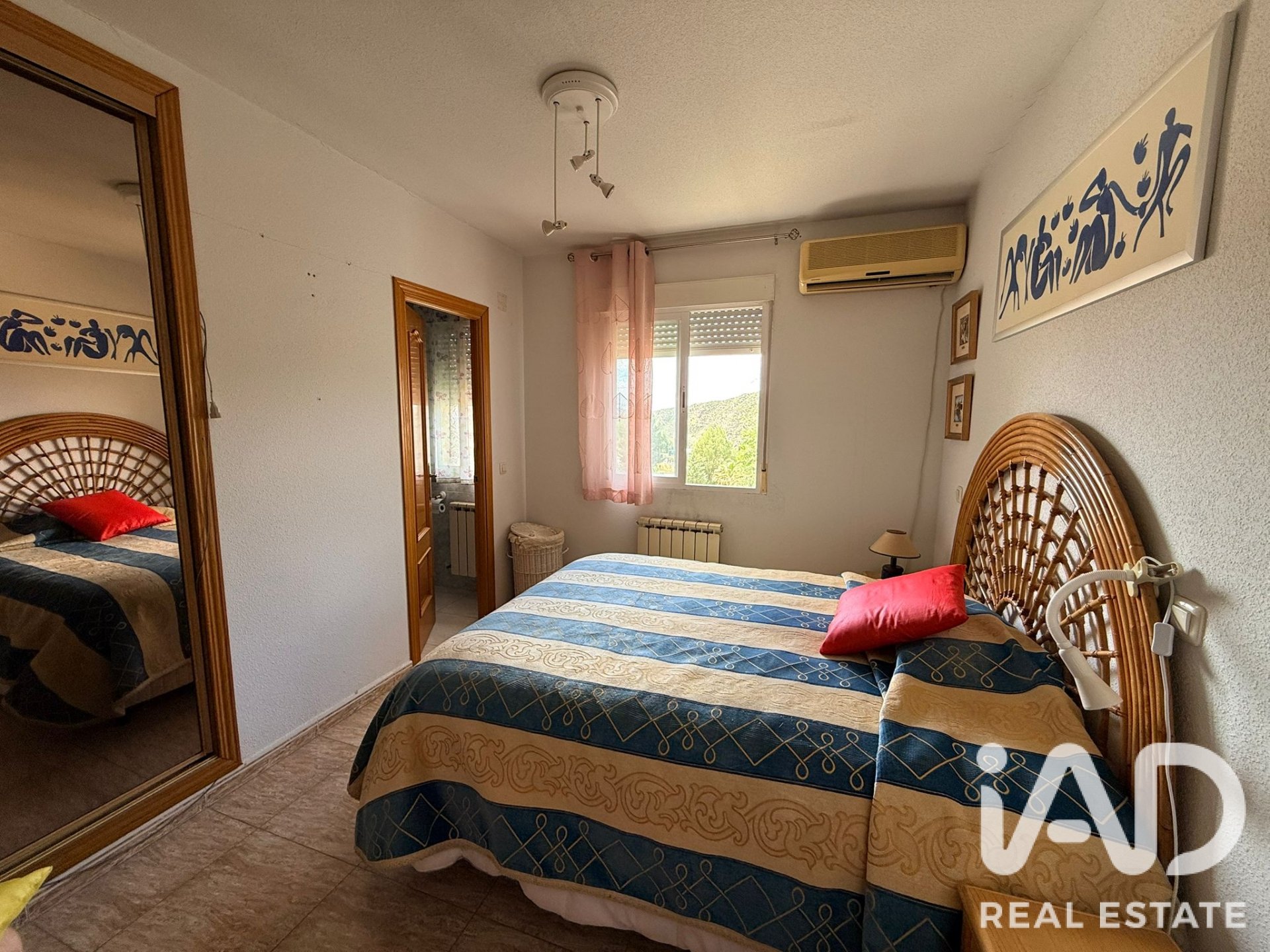 House in Colmenar de Oreja, Madrid, Spain 3 bedrooms, 182 sq.m. No. 188153