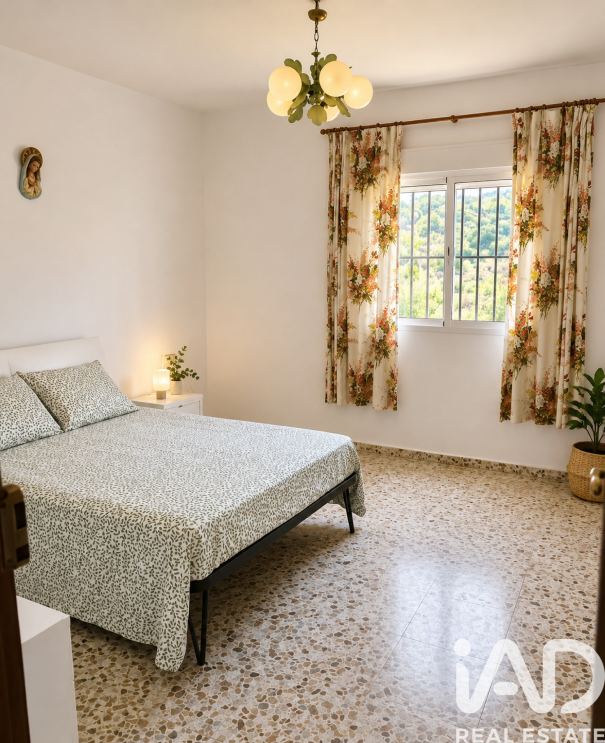 House in Sedella, Malaga, Spain 3 bedrooms, 344 sq.m. No. 188147