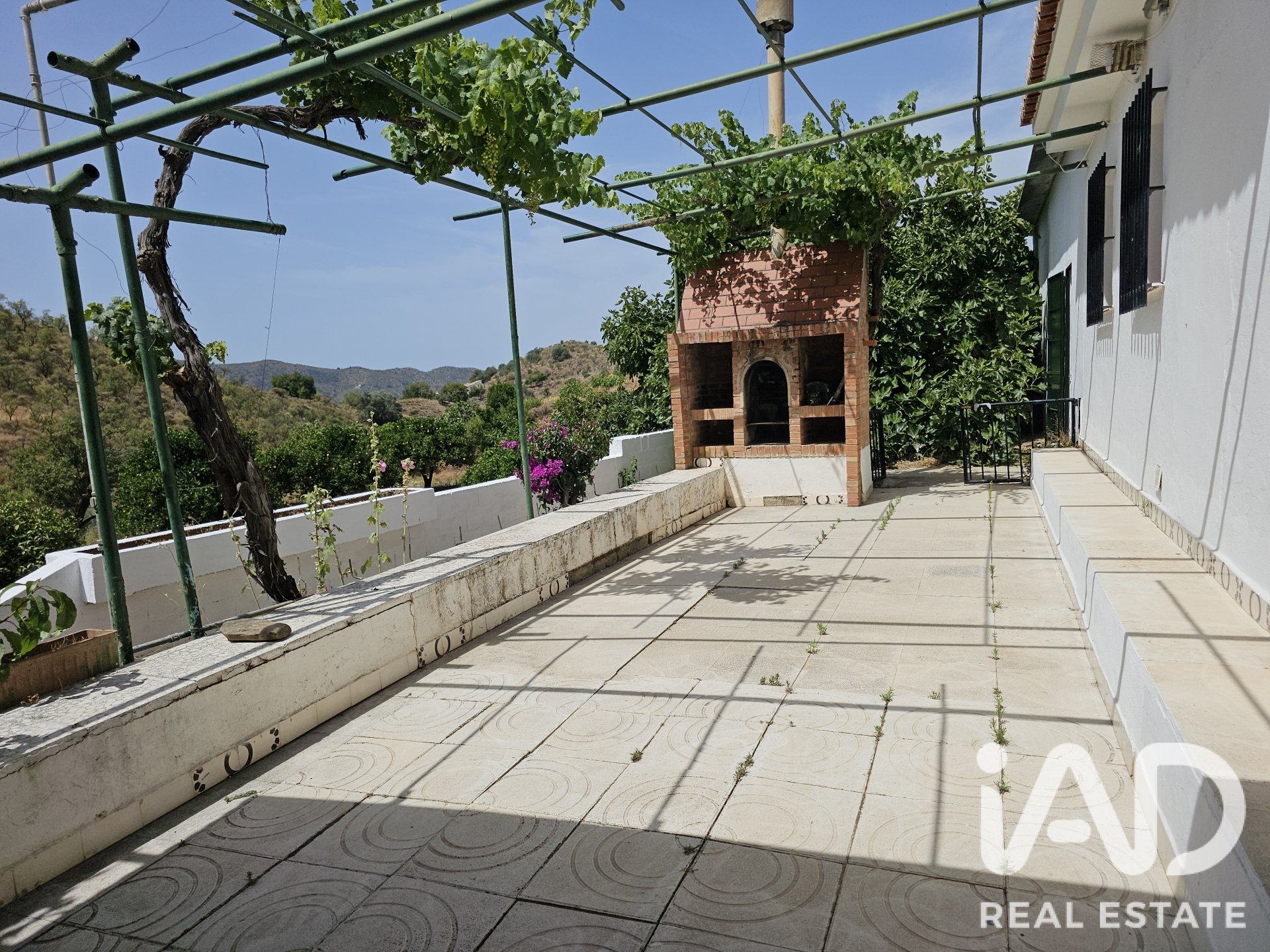 House in Sedella, Malaga, Spain 3 bedrooms, 344 sq.m. No. 188147