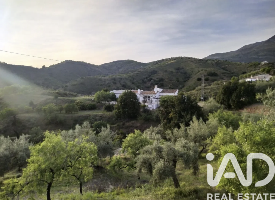 House in Sedella, Malaga, Spain 3 bedrooms, 344 sq.m. No. 188147