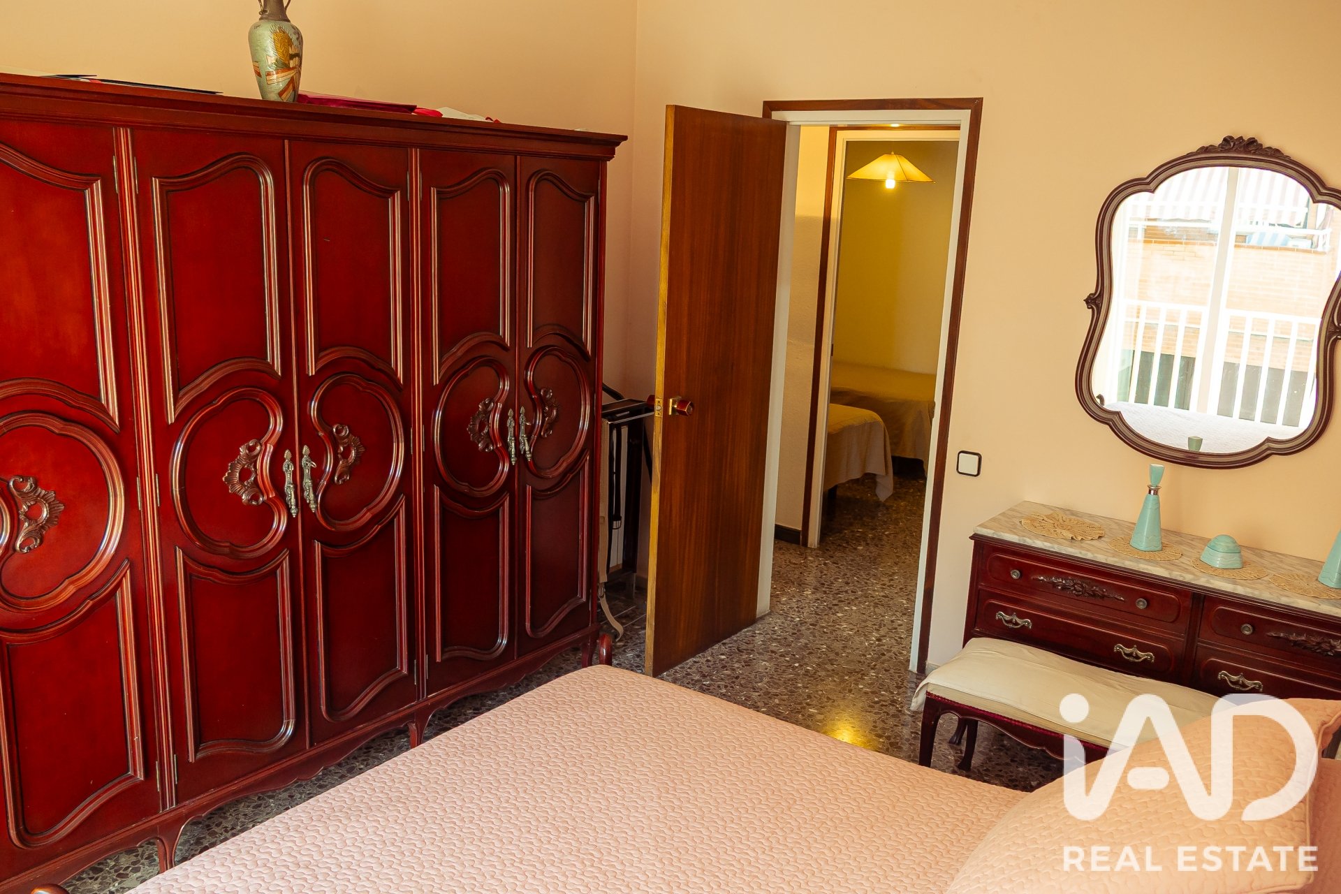 Apartamento en Ripollet, Barcelona, España 3 dormitorios, 118 m2 No. 188148