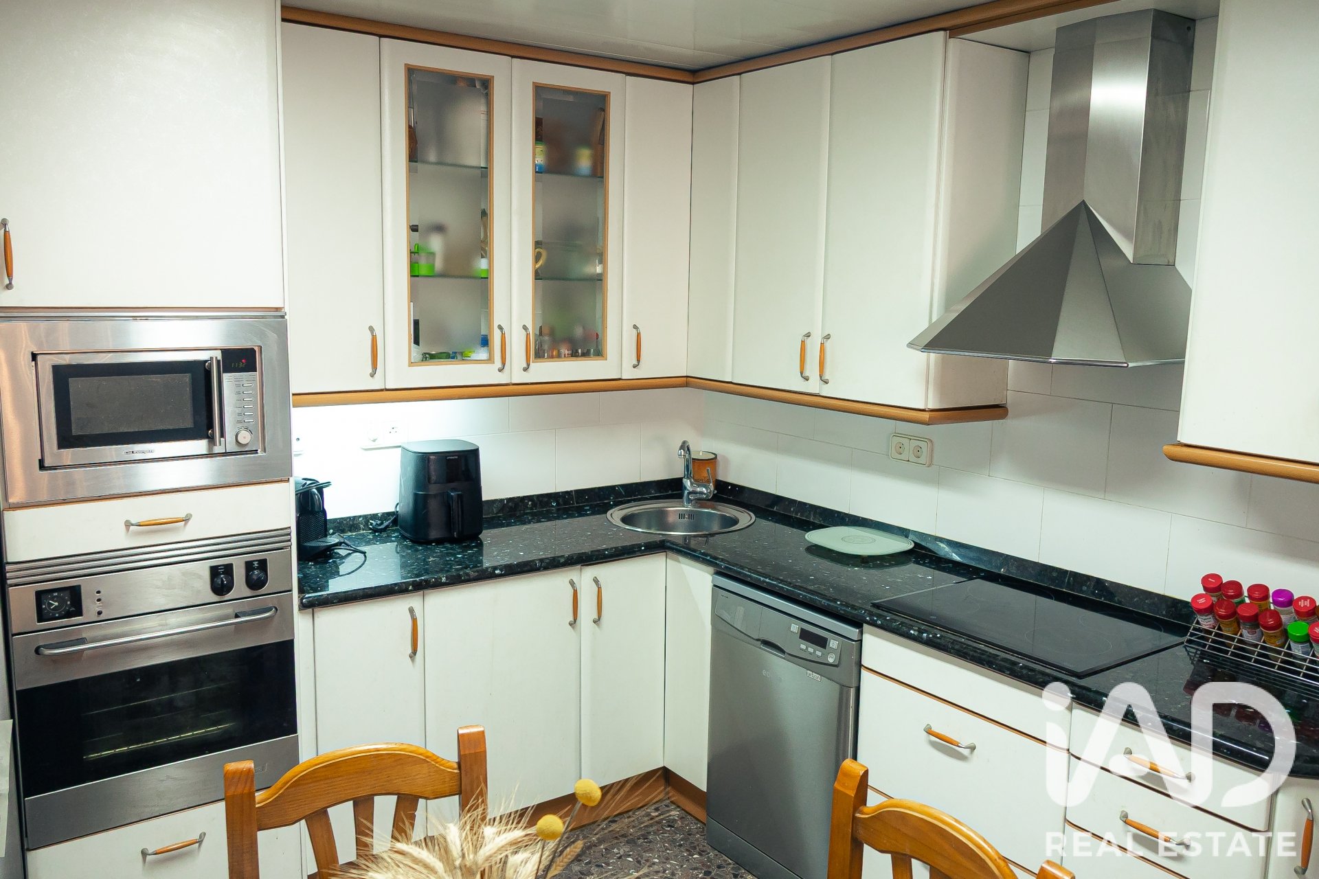 Apartamento en Ripollet, Barcelona, España 3 dormitorios, 118 m2 No. 188148