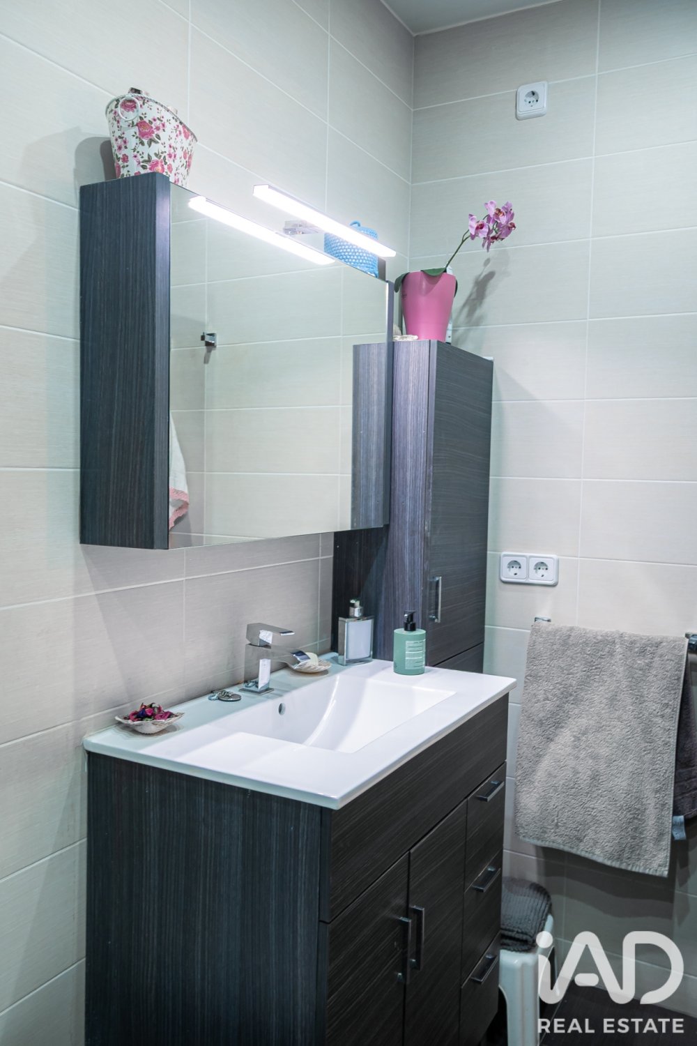 Apartamento en Ripollet, Barcelona, España 3 dormitorios, 118 m2 No. 188148