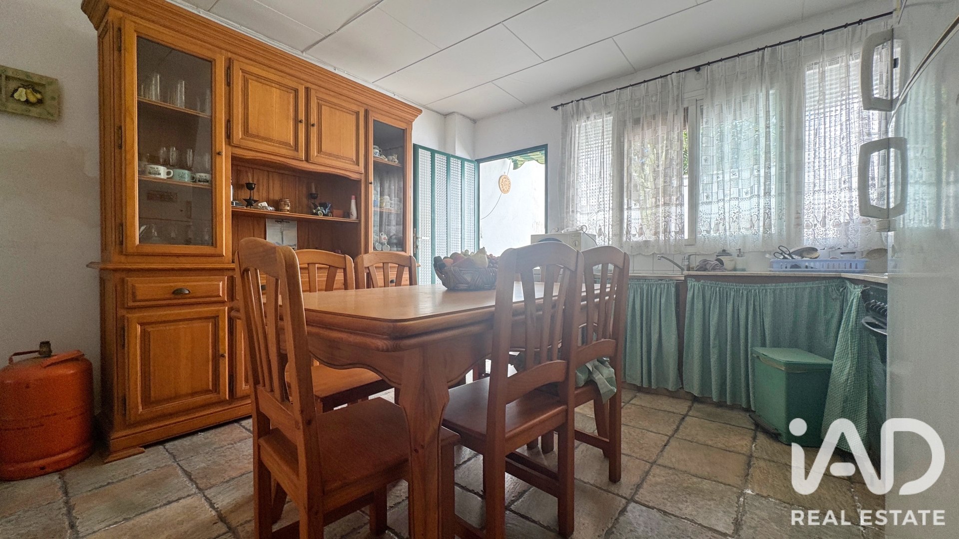 Townhouse à Oliva, Valencia, Espagne 3 chambres, 73 m2 No. 188152