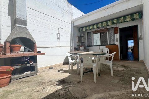 Kaupunkipientalo Oliva, Valencia, Espanja 3 makuuhuonetta, 73 m2 No. 188152
