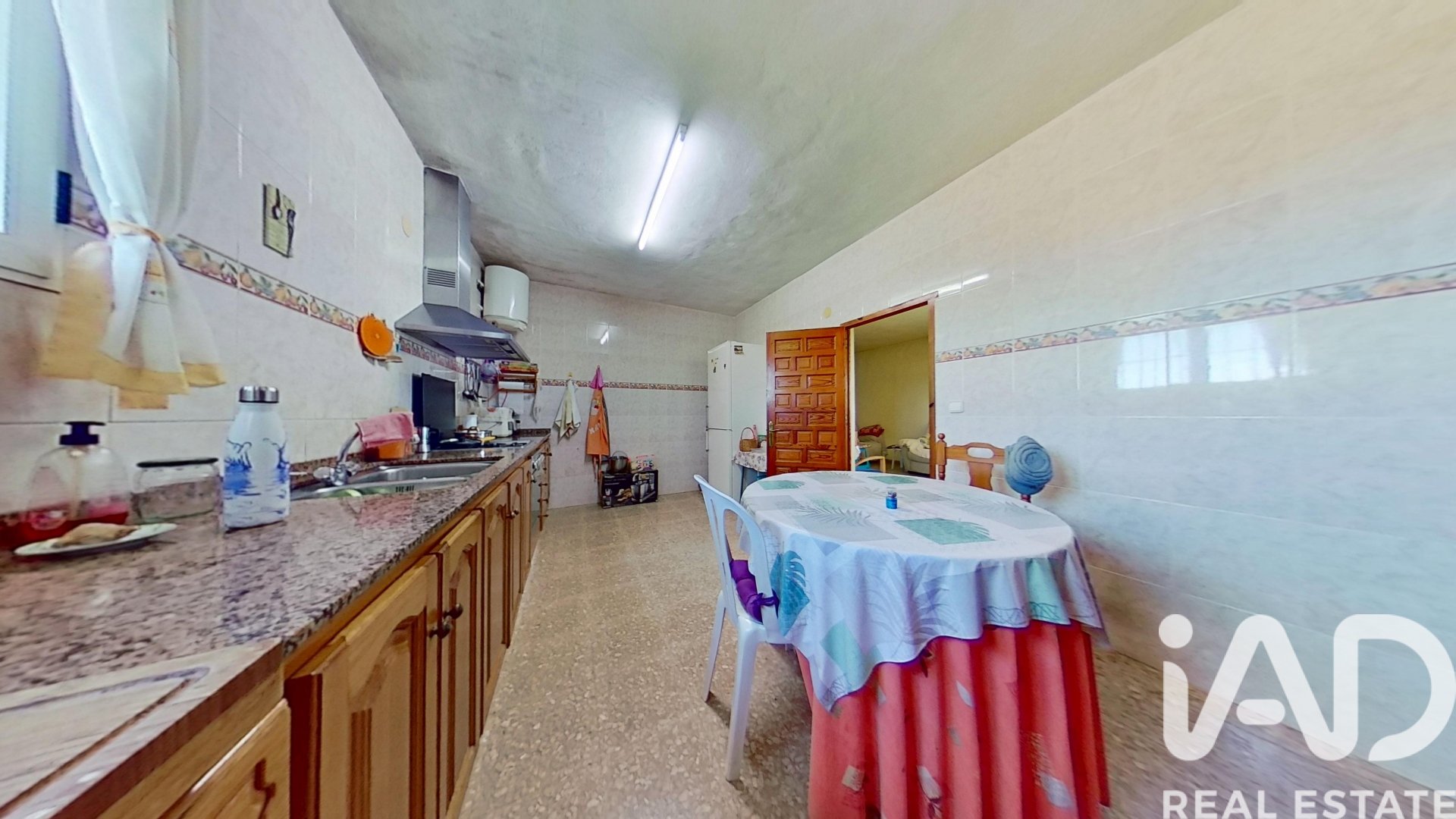 Kommersiell fastighet i Ulldecona, Tarragona, Spanien Nr. 172774