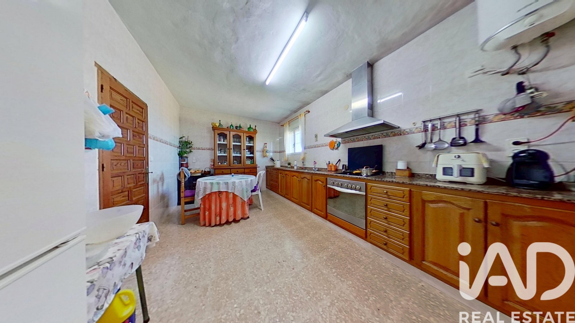 Kommersiell fastighet i Ulldecona, Tarragona, Spanien Nr. 172774