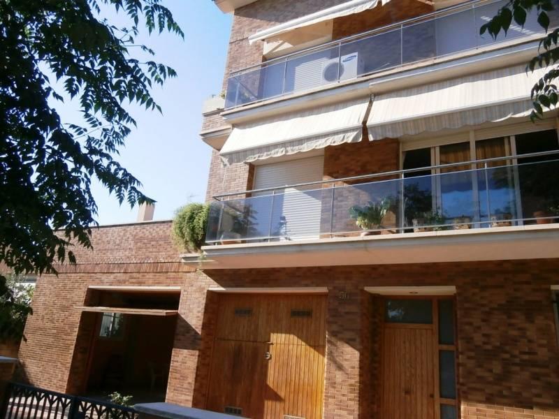Villa i Martorell, Barcelona, Spanien 5 sovrum, 460 kvm. Nr. 133387