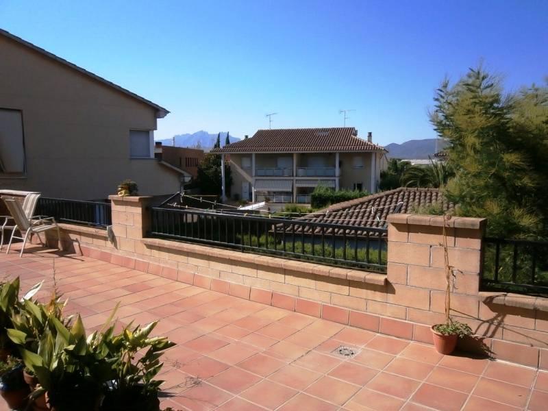 Villa i Martorell, Barcelona, Spanien 5 sovrum, 460 kvm. Nr. 133387