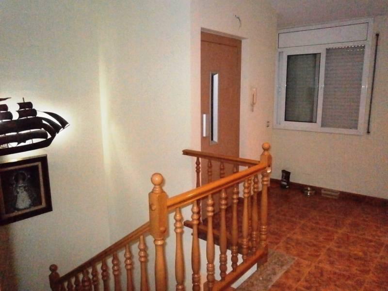 Villa i Martorell, Barcelona, Spanien 5 sovrum, 460 kvm. Nr. 133387
