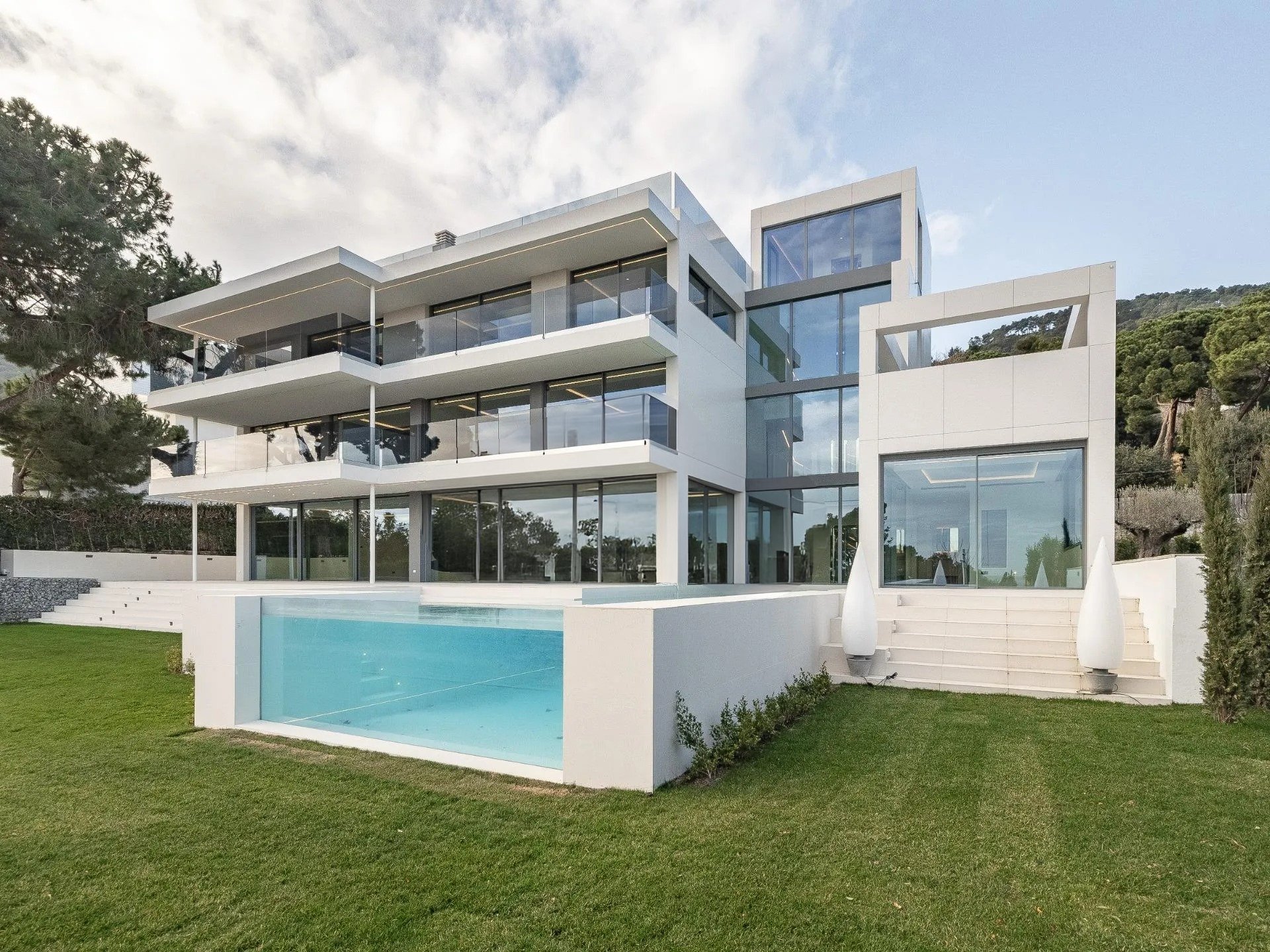 Huvila Pedralbes, Barcelona, Espanja 6 makuuhuonetta, 1216 m2 No. 133386