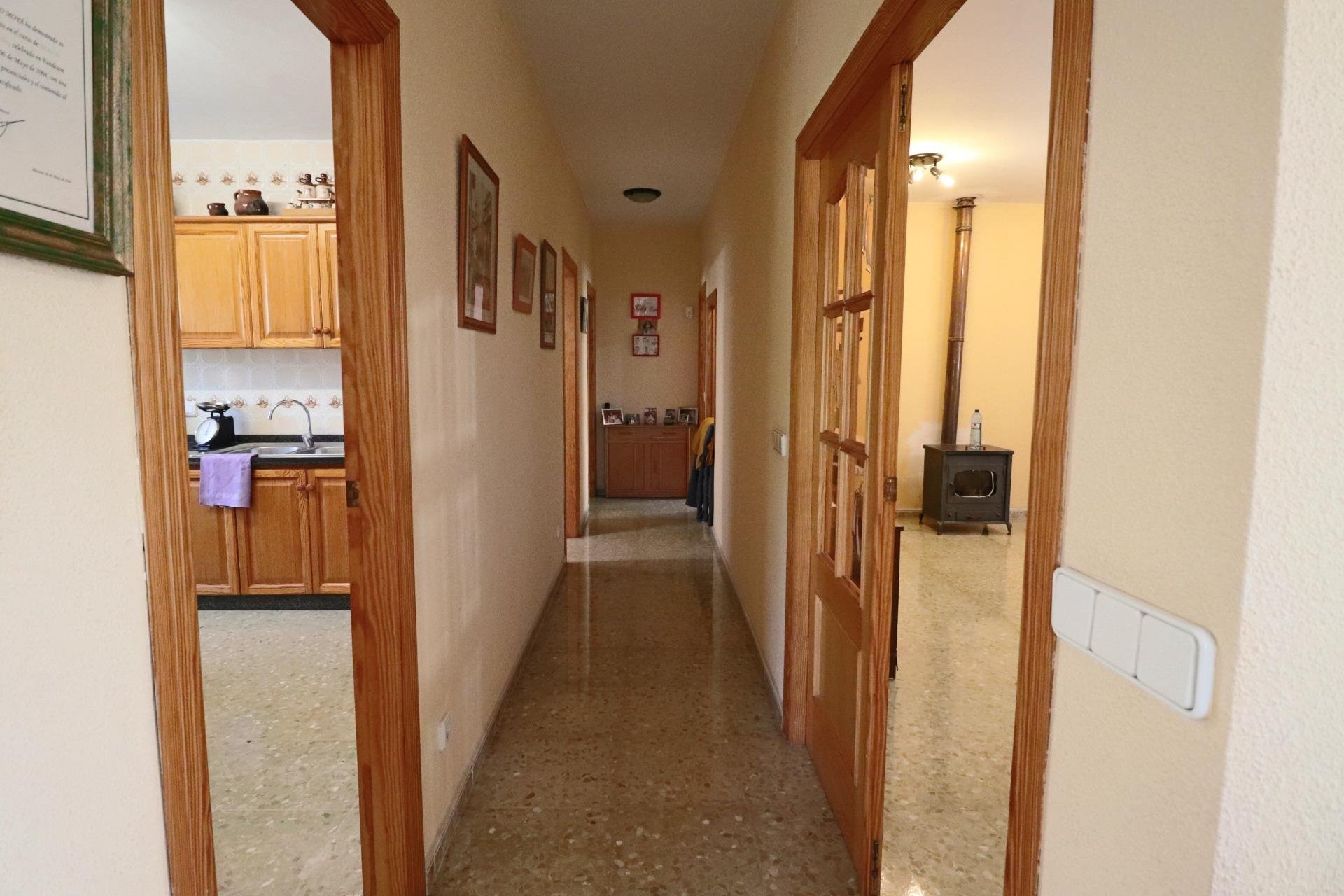 Villa in Benidorm, Alicante, Spain 2 bedrooms, 200 sq.m. No. 196703