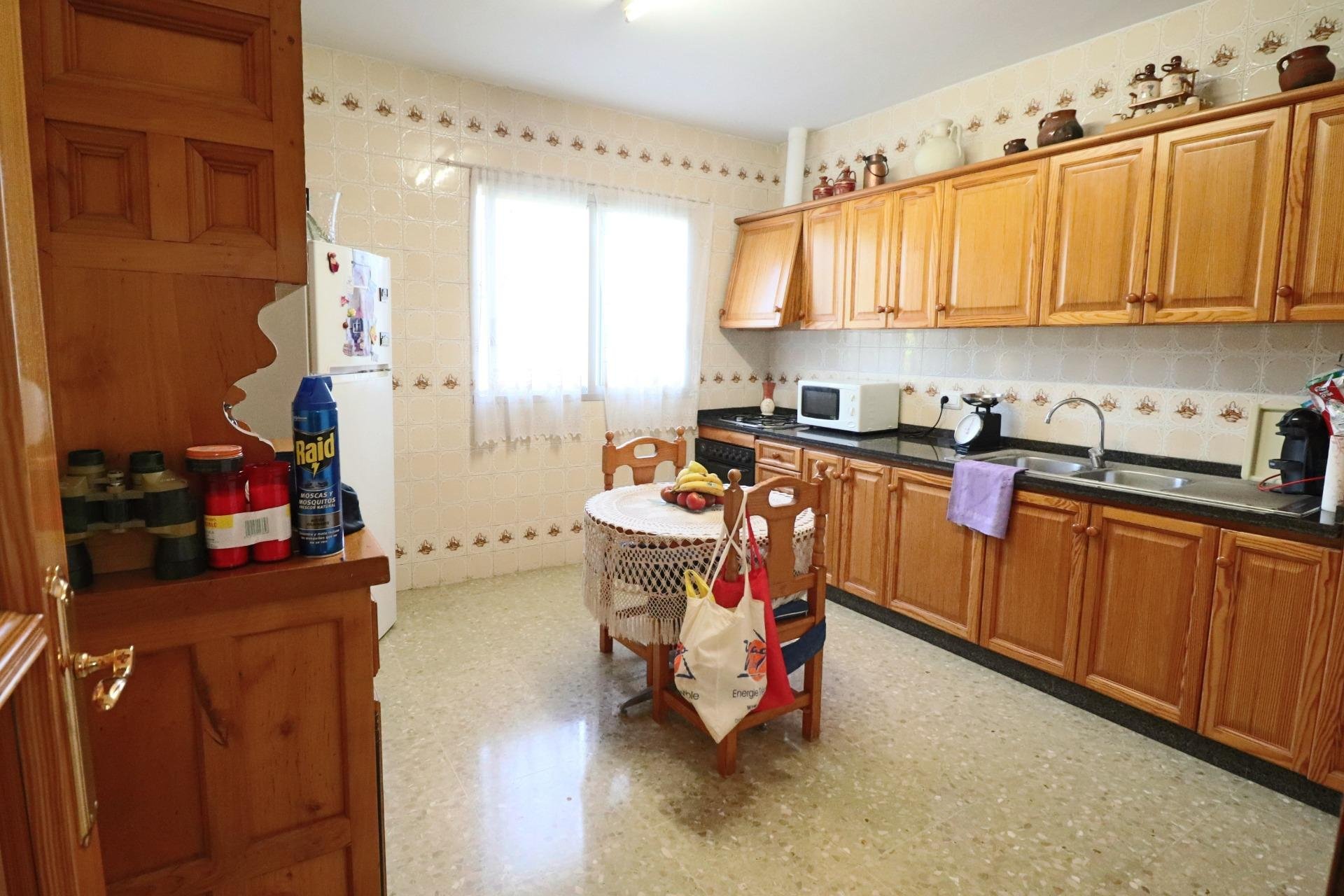 Villa in Benidorm, Alicante, Spain 2 bedrooms, 200 sq.m. No. 196703