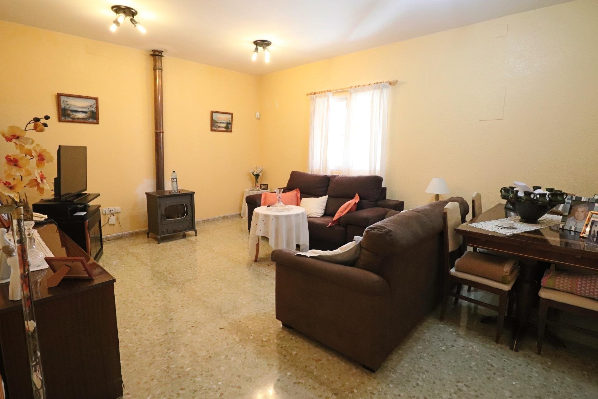 Villa in Benidorm, Alicante, Spain 2 bedrooms, 200 sq.m. No. 196703