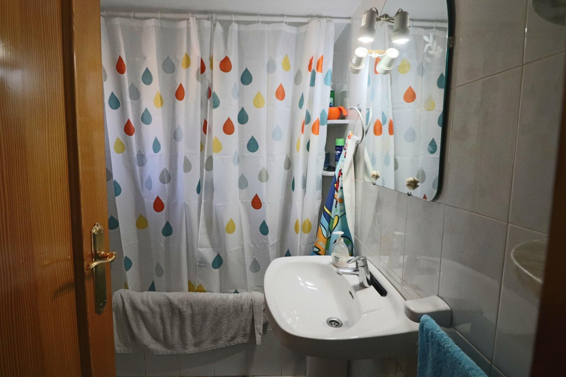 Villa in Benidorm, Alicante, Spain 2 bedrooms, 200 sq.m. No. 196703