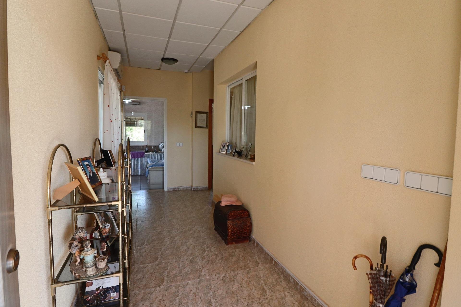 Villa in Benidorm, Alicante, Spain 2 bedrooms, 200 sq.m. No. 196703