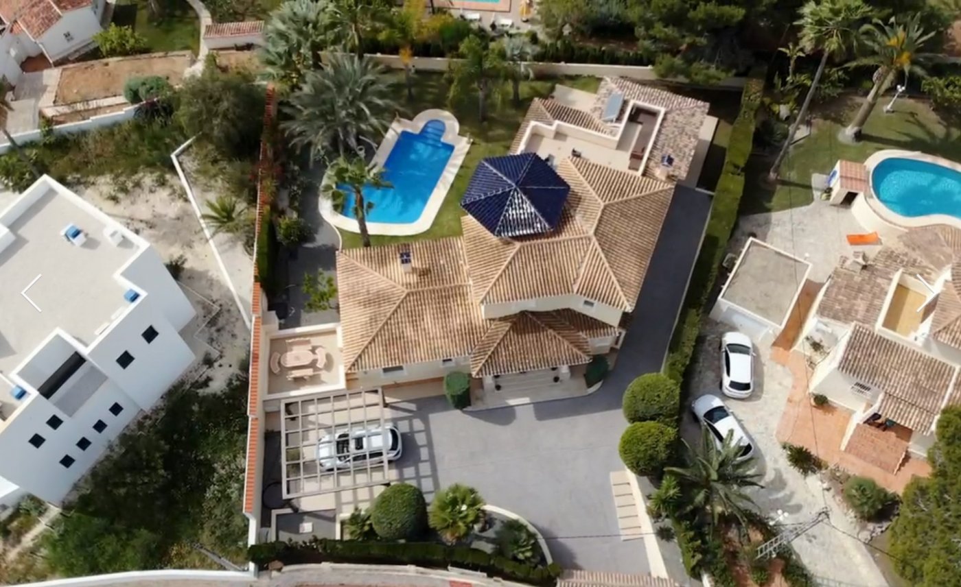 Villa i Benissa, Alicante, Spanien 4 sovrum, 464 kvm. Nr. 196706