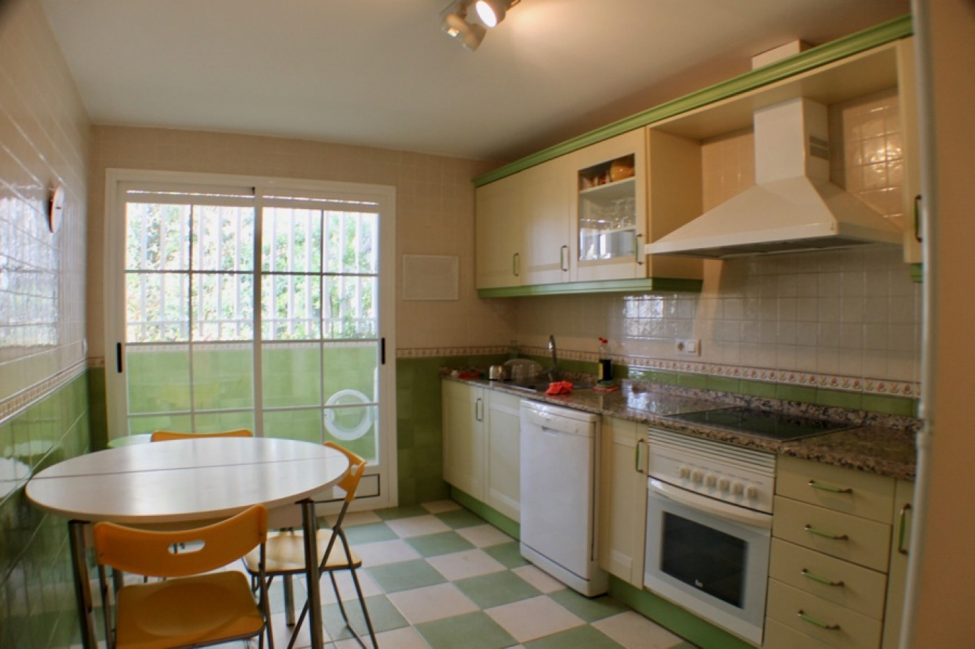 Villa in Villajoyosa, Alicante, Spain 4 bedrooms, 173 sq.m. No. 196705