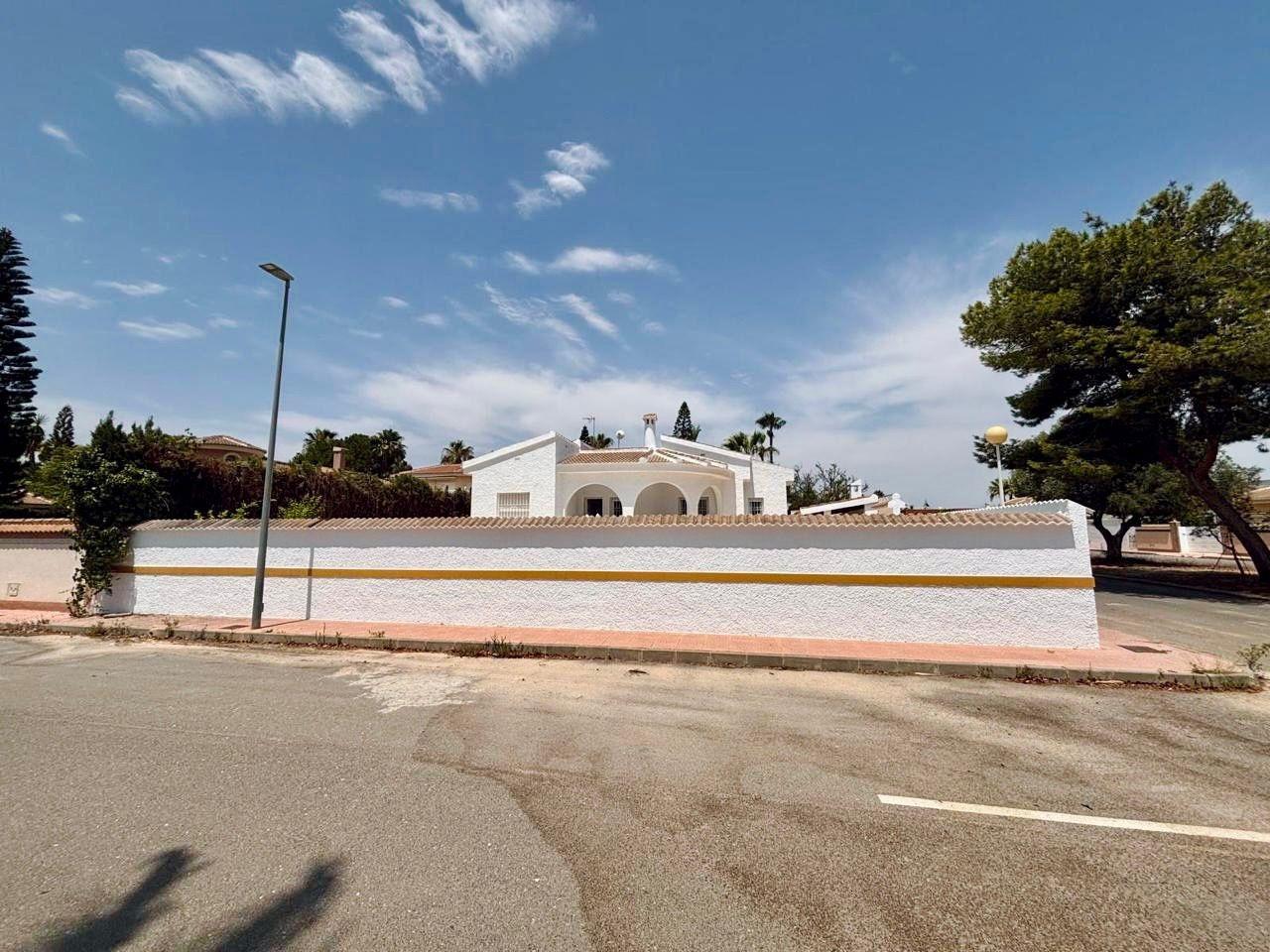 Villa i Ciudad Quesada, Alicante, Spanien 3 sovrum, 110 kvm. Nr. 165693