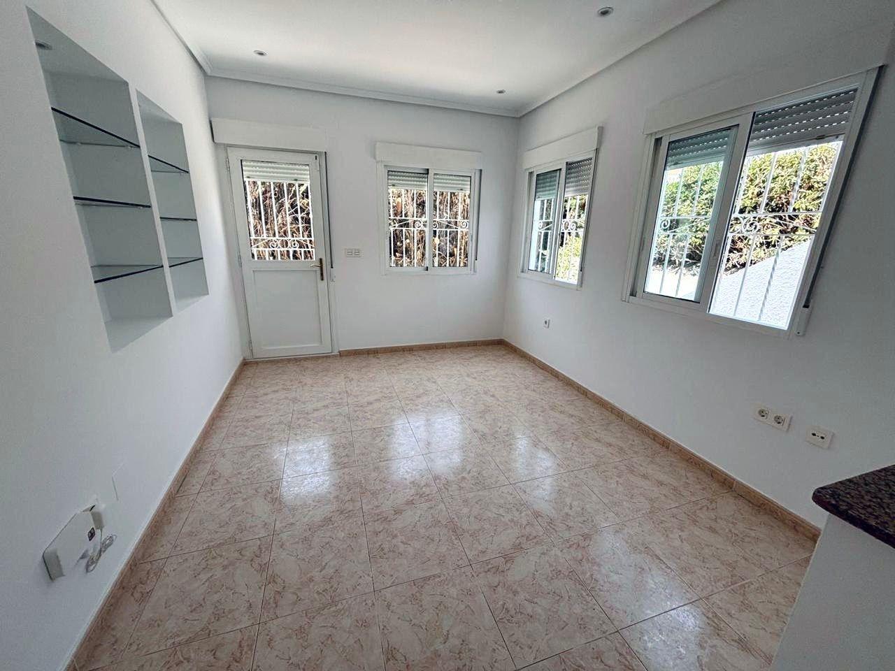 Villa i Ciudad Quesada, Alicante, Spanien 3 sovrum, 110 kvm. Nr. 165693