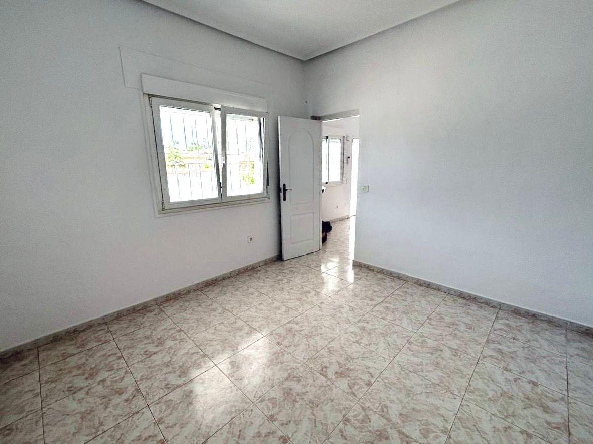 Villa i Ciudad Quesada, Alicante, Spanien 3 sovrum, 110 kvm. Nr. 165693