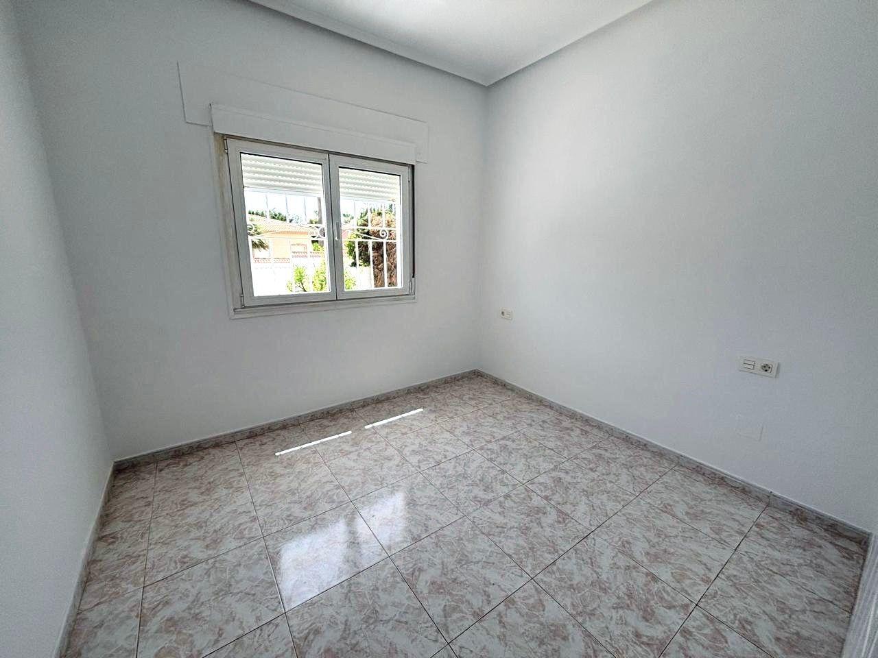 Villa i Ciudad Quesada, Alicante, Spanien 3 sovrum, 110 kvm. Nr. 165693
