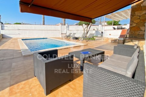 House in L'Escala, Girona, Spanien 3 Schlafzimmer, 142 m2 Nr. 158428