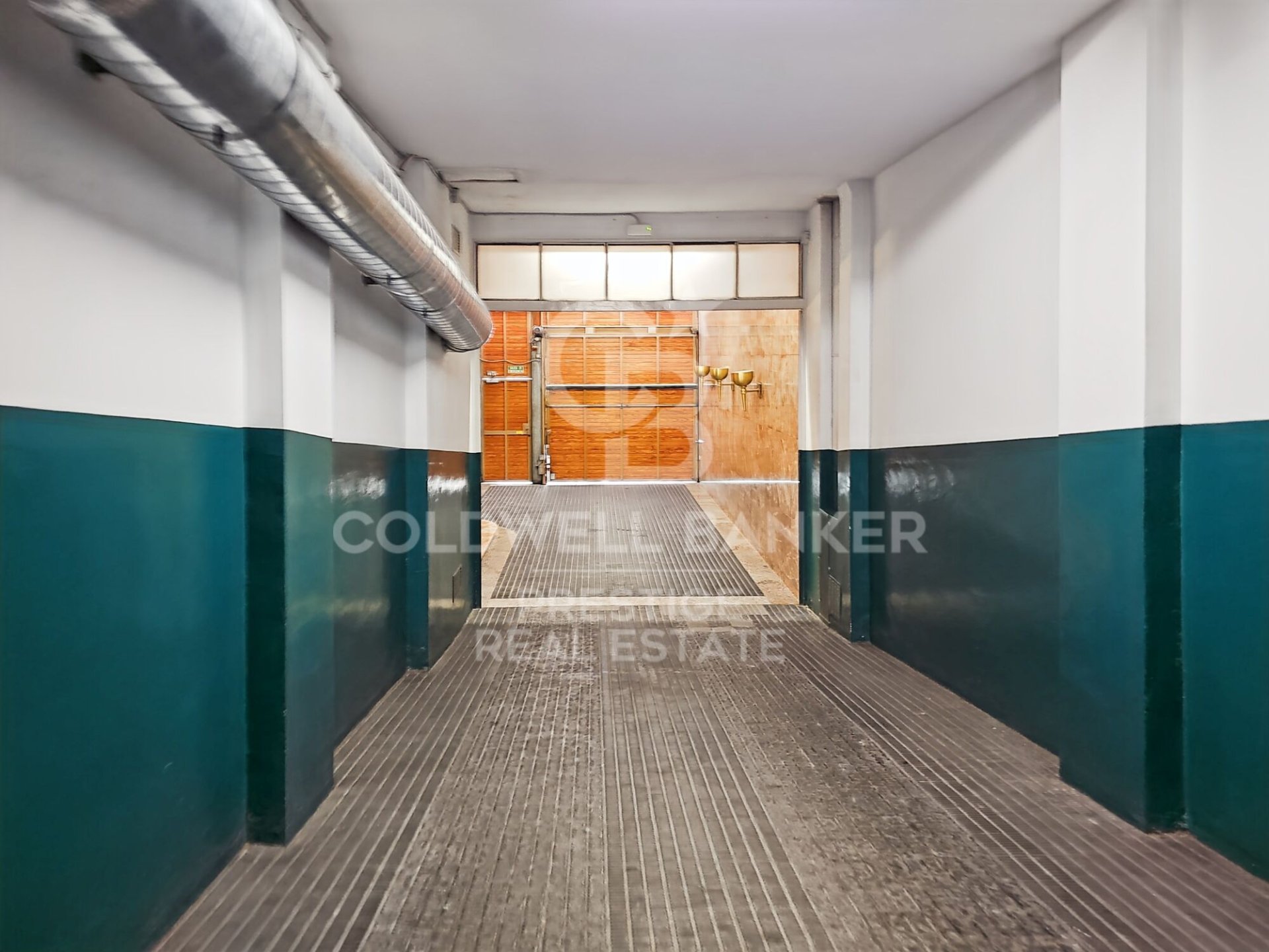 Huoneisto Barcelona, Espanja 7 makuuhuonetta, 512 m2 No. 158507