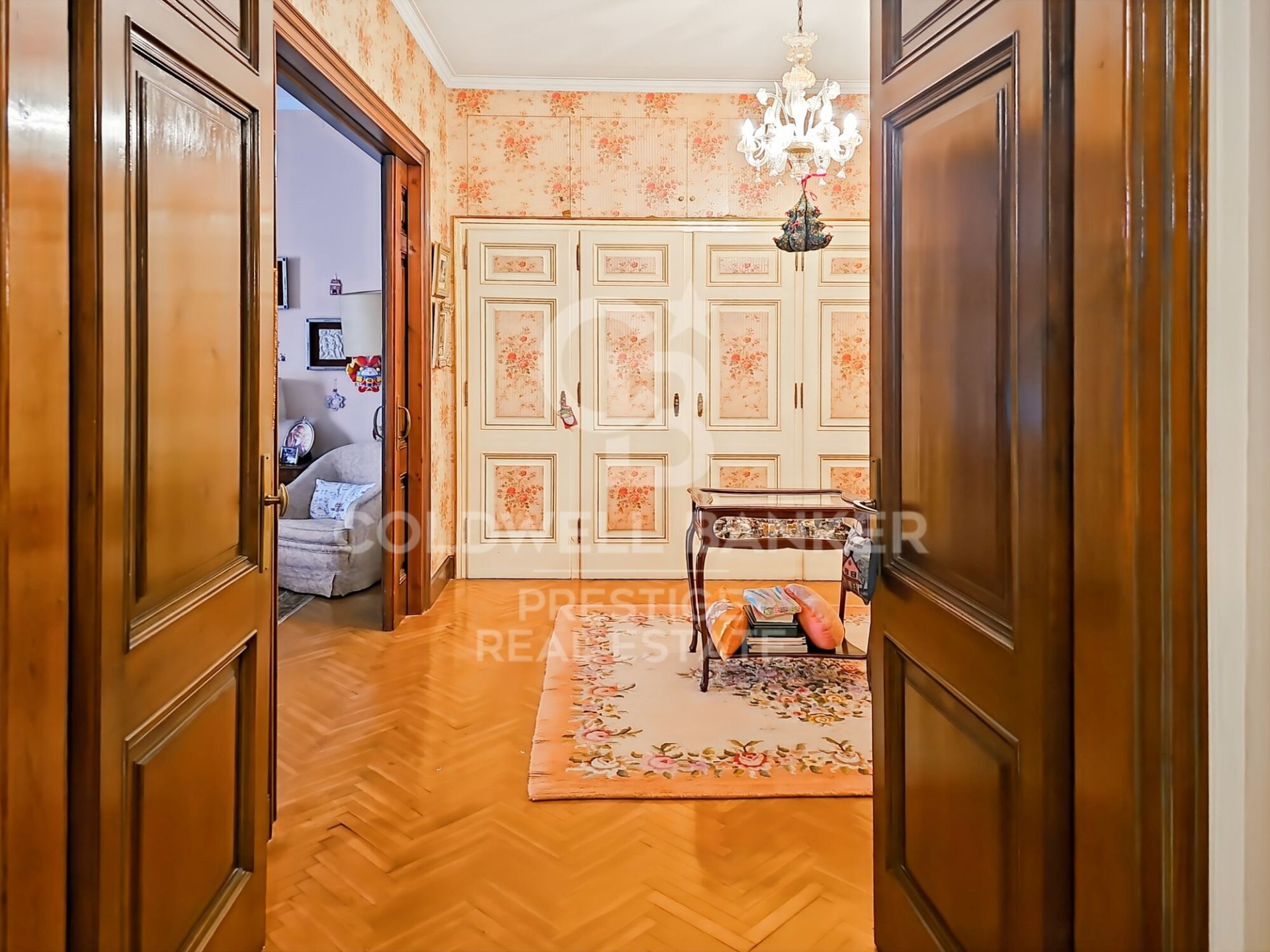 Huoneisto Barcelona, Espanja 7 makuuhuonetta, 512 m2 No. 158507
