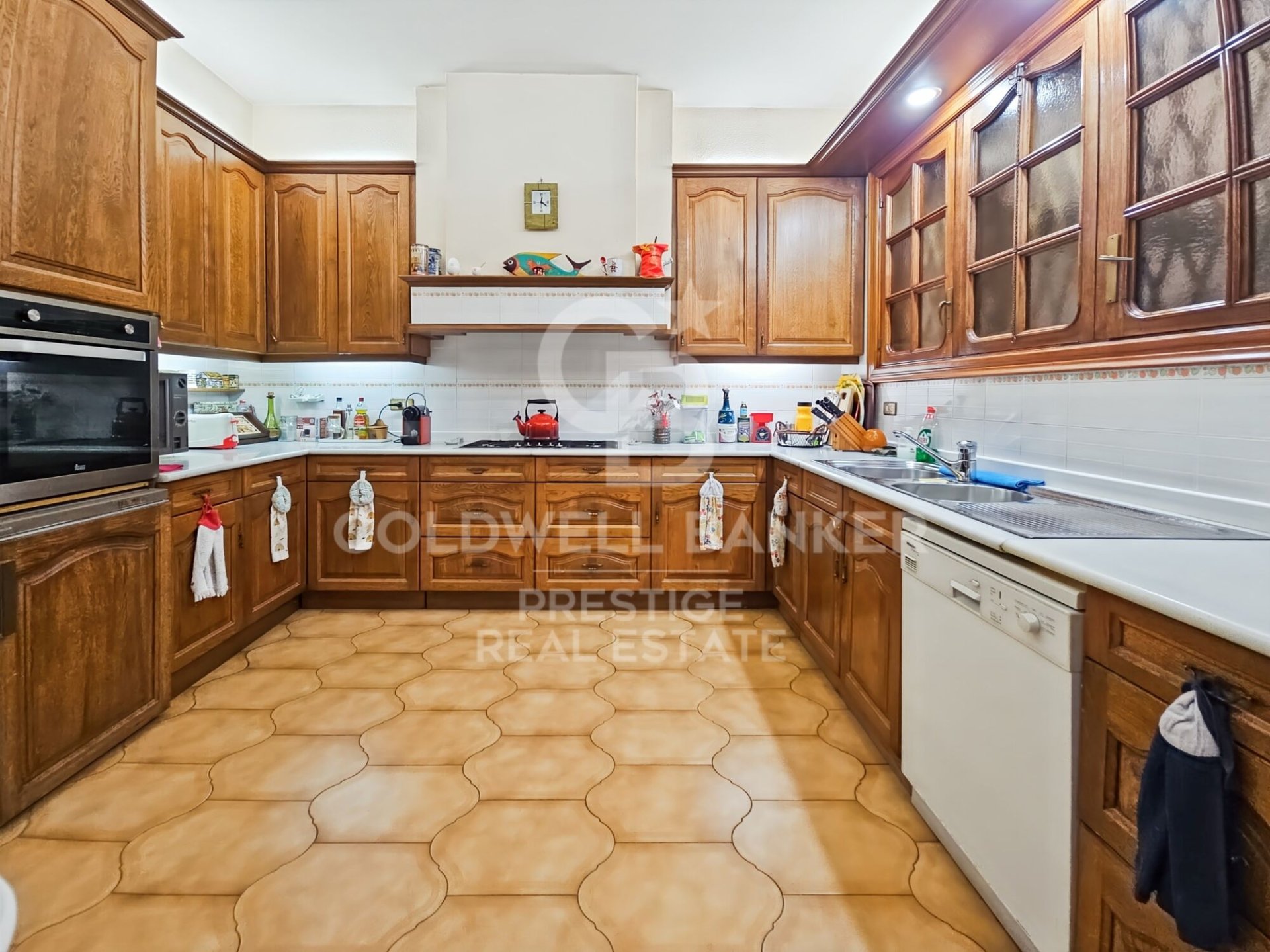 Huoneisto Barcelona, Espanja 7 makuuhuonetta, 512 m2 No. 158507
