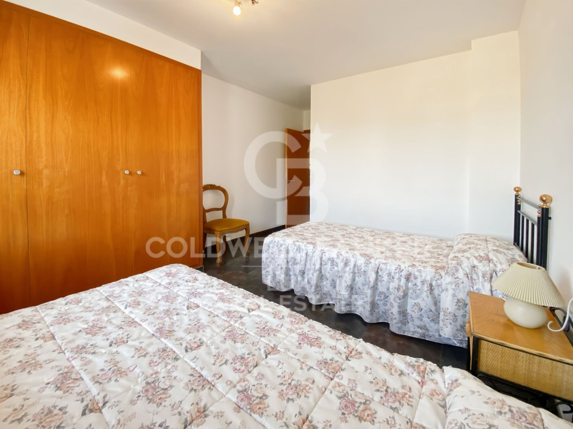Hus i L'Escala, Girona, Spanien 4 sovrum, 301 kvm. Nr. 158511