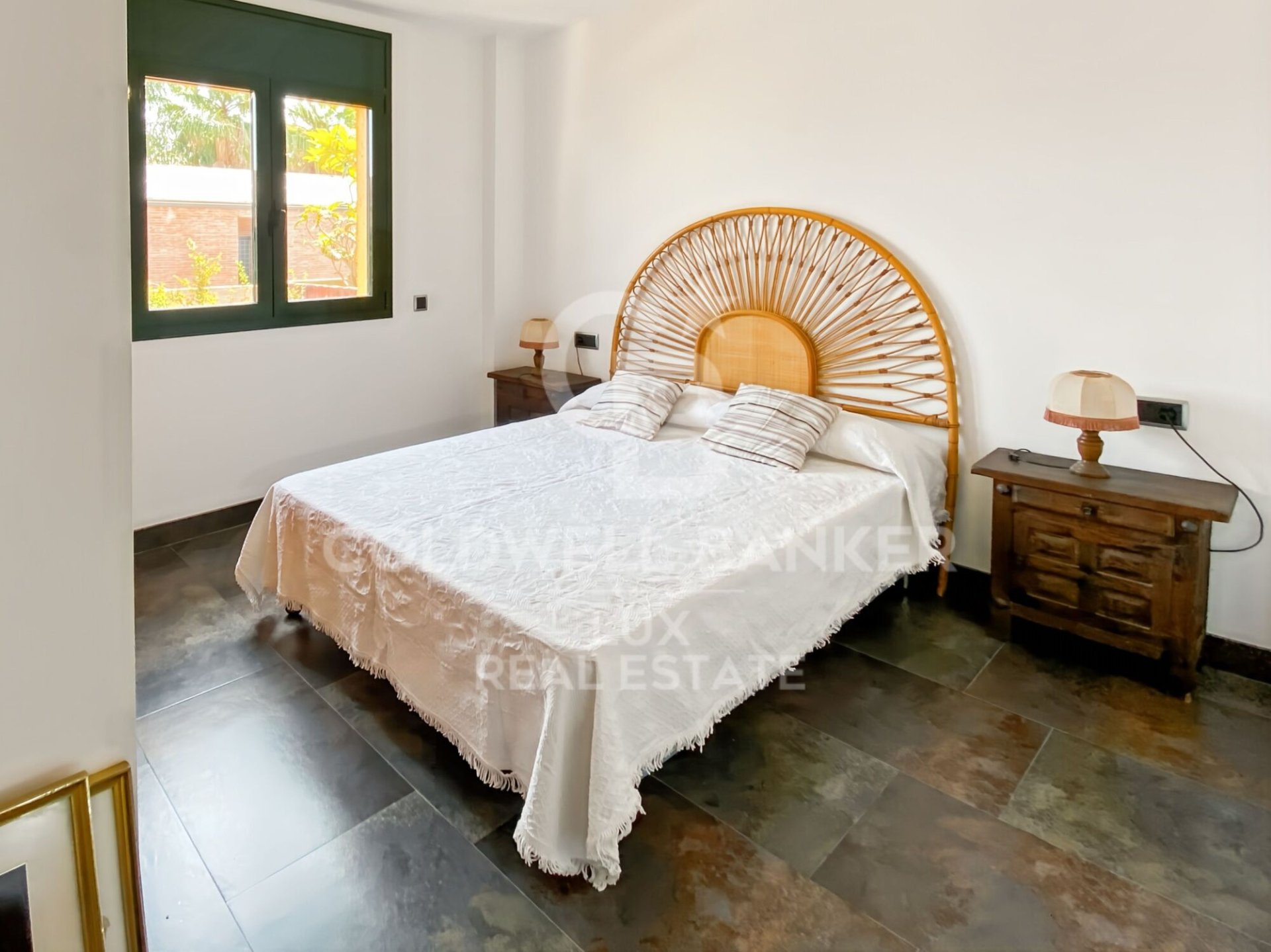 Hus i L'Escala, Girona, Spanien 4 sovrum, 301 kvm. Nr. 158511