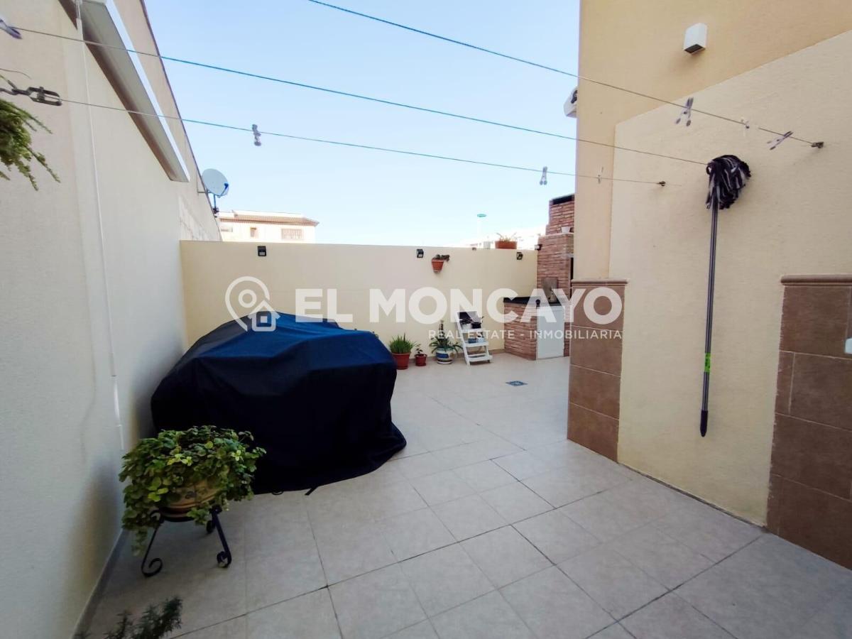 Сasa en Guardamar del Segura, Alicante, España 3 dormitorios, 90 m2 No. 149105